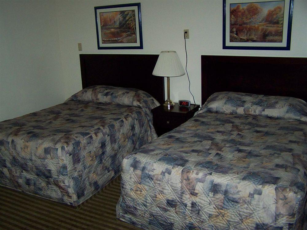 Battlefords Inn North Battleford Ngoại thất bức ảnh