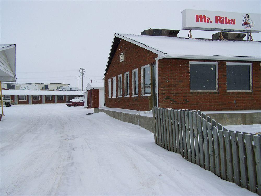 Battlefords Inn North Battleford Ngoại thất bức ảnh